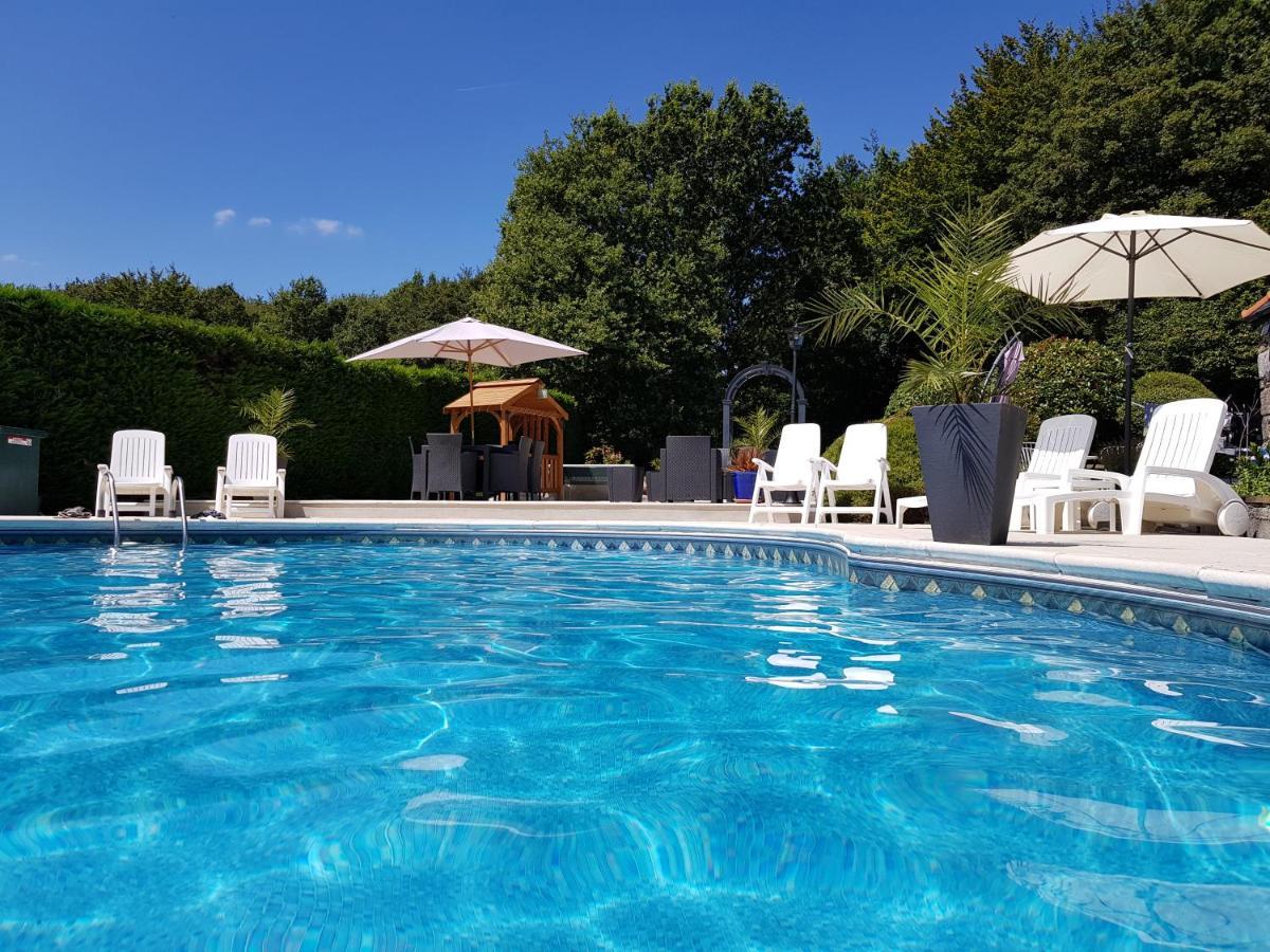 Maroux Vian Country Cottage Callac Екстериор снимка